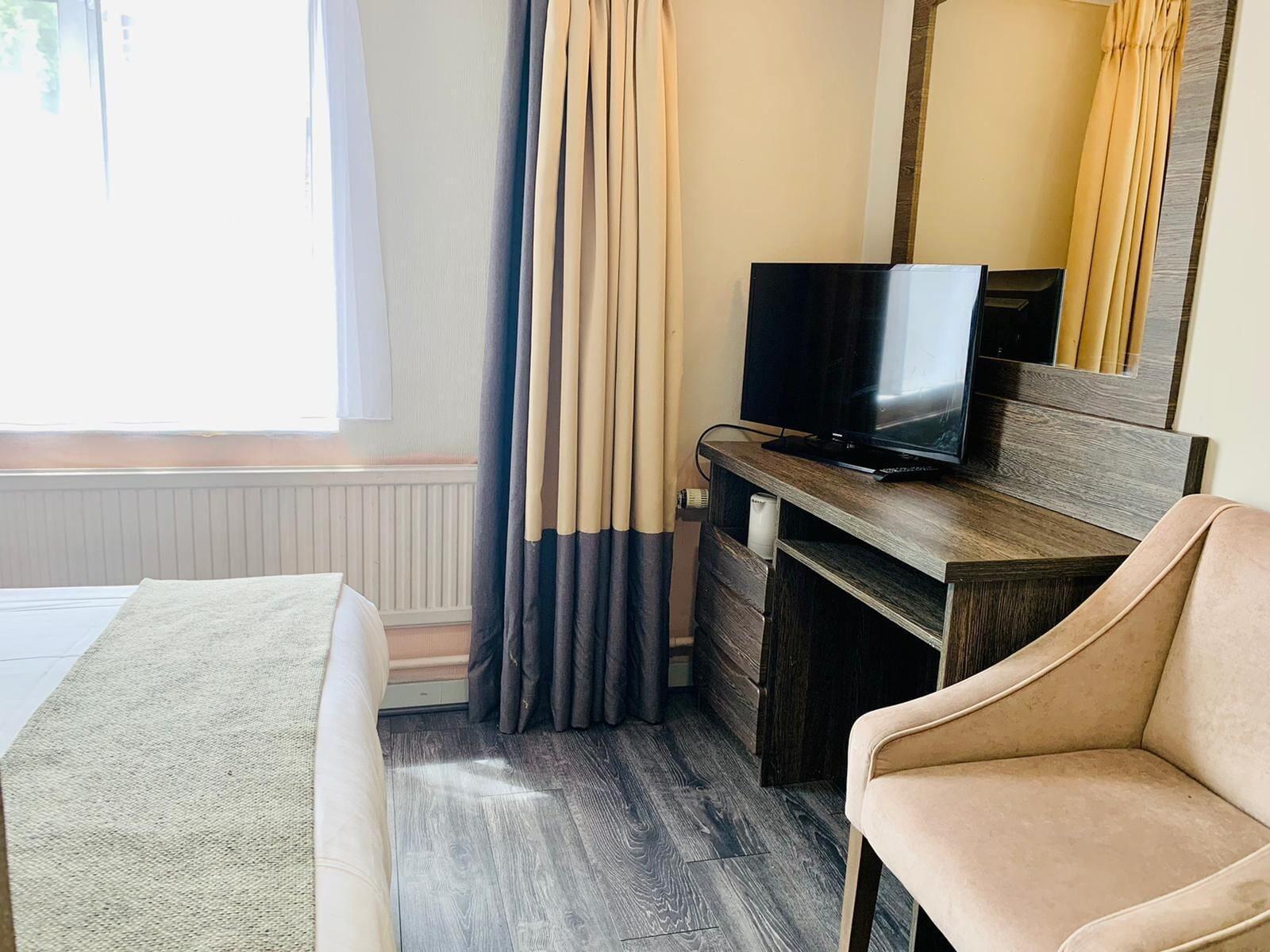 לונדון Hotel Lily מראה חיצוני תמונה