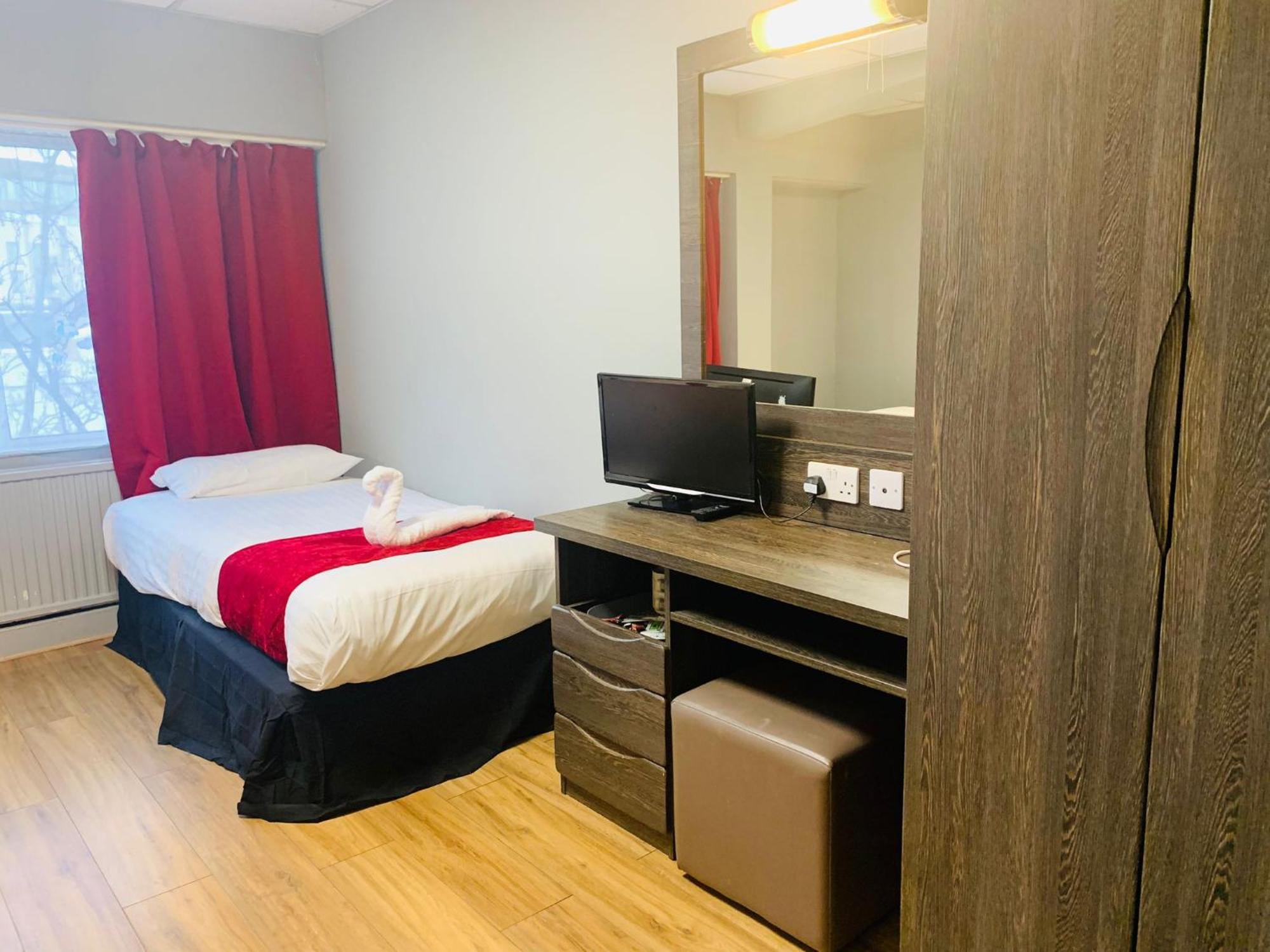 לונדון Hotel Lily מראה חיצוני תמונה